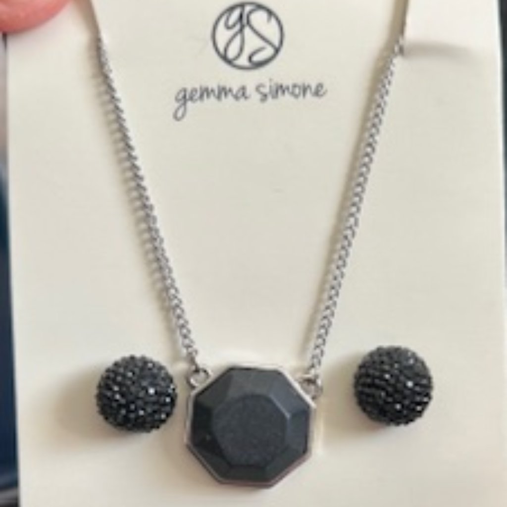 Gemma Simone Necklace & Earring Set - Nwt